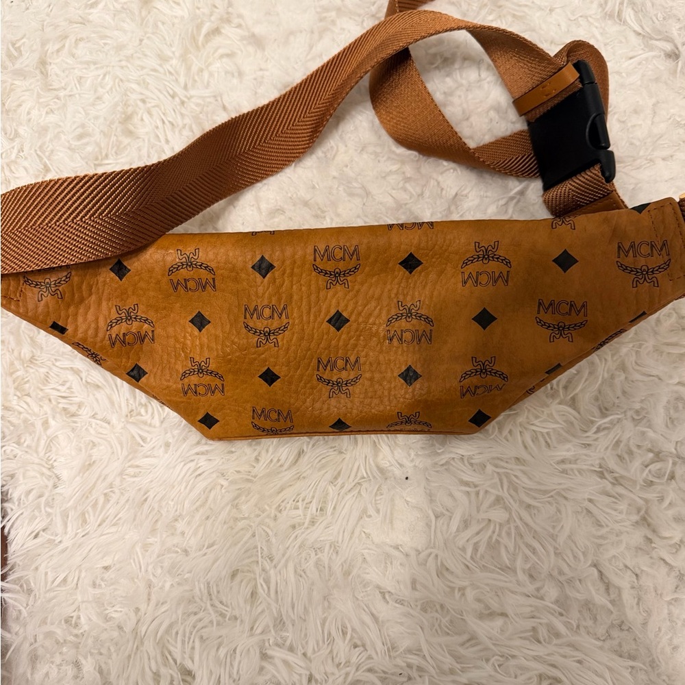 MCM Tan Logo Crossbody Bag - Picture 3 of 4
